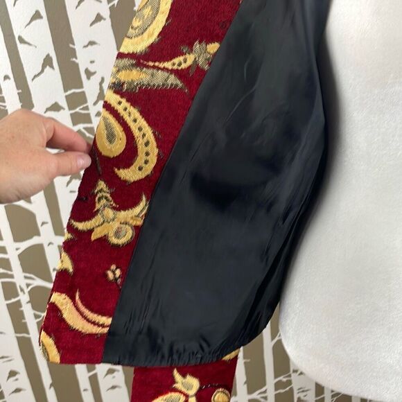 Bob Mackie Vintage Paisley Floral Tapestry Collarless Embellished Blazer - Picture 6 of 9